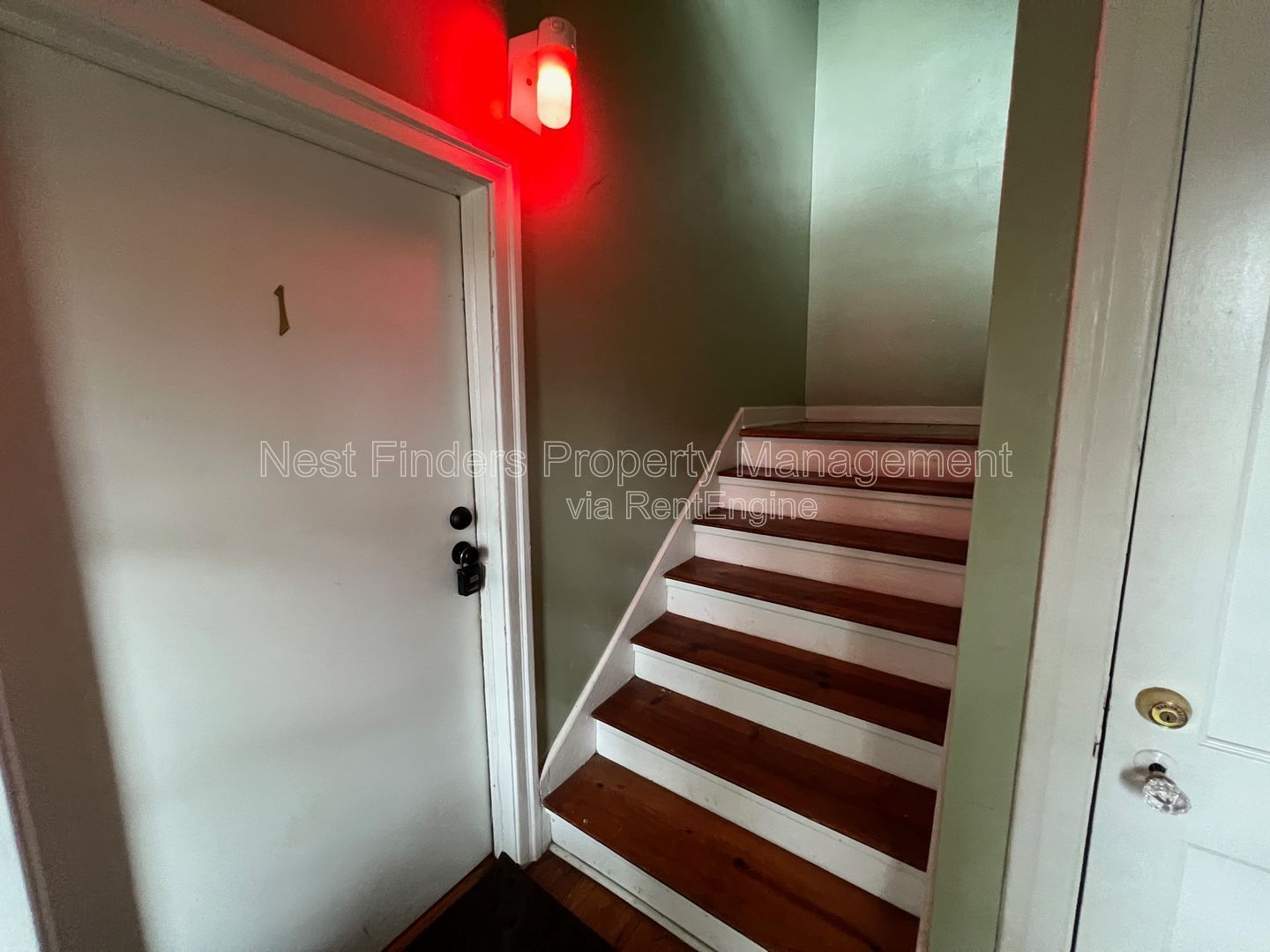 Nice 1 bedroom, 1 bathroom duplex in the heart of Riverside! property image