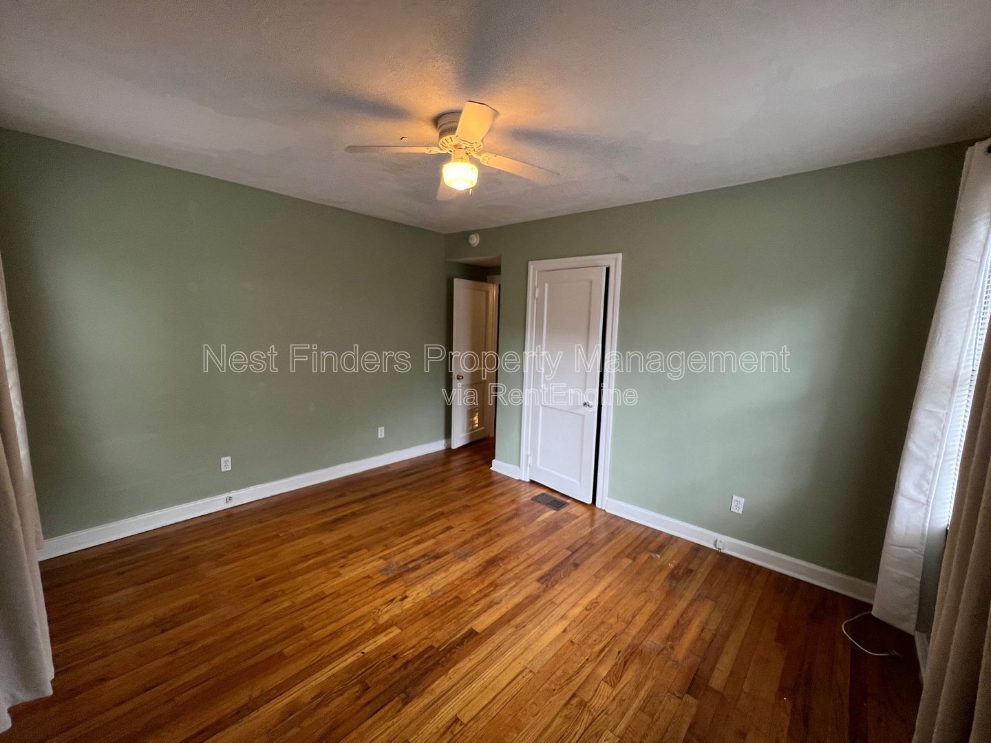 Nice 1 bedroom, 1 bathroom duplex in the heart of Riverside! property image