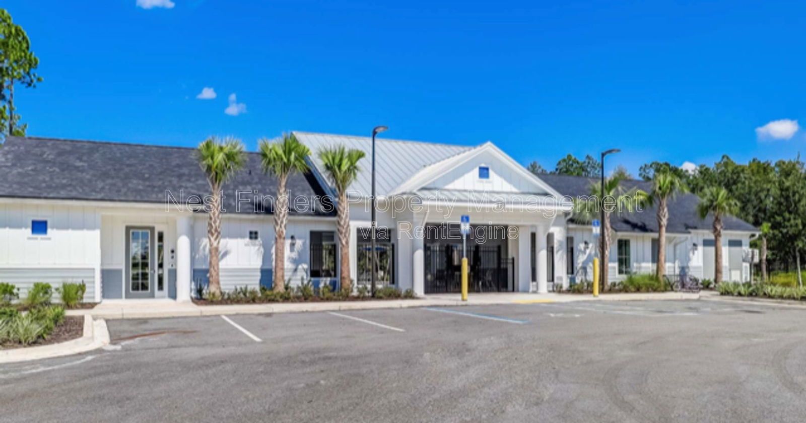 Spacious End-Unit Townhome in Waterford Lakes! property image