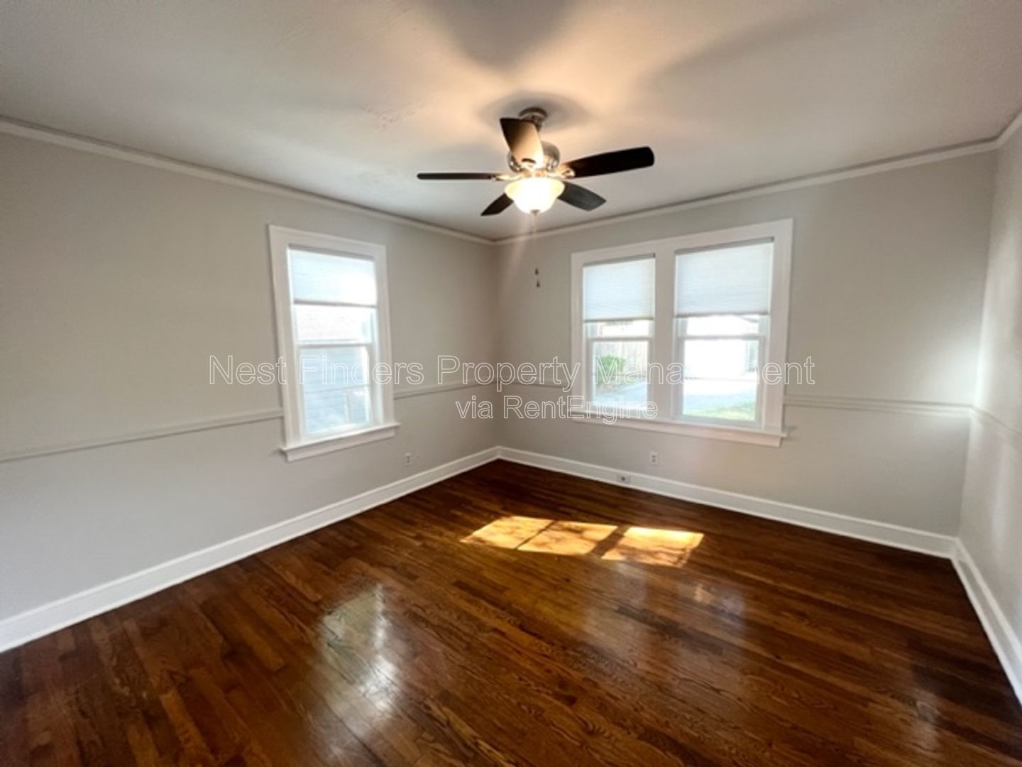 Charming 2-bedroom, 1-bathroom brick home for rent in the desirable Spring Park area. property image