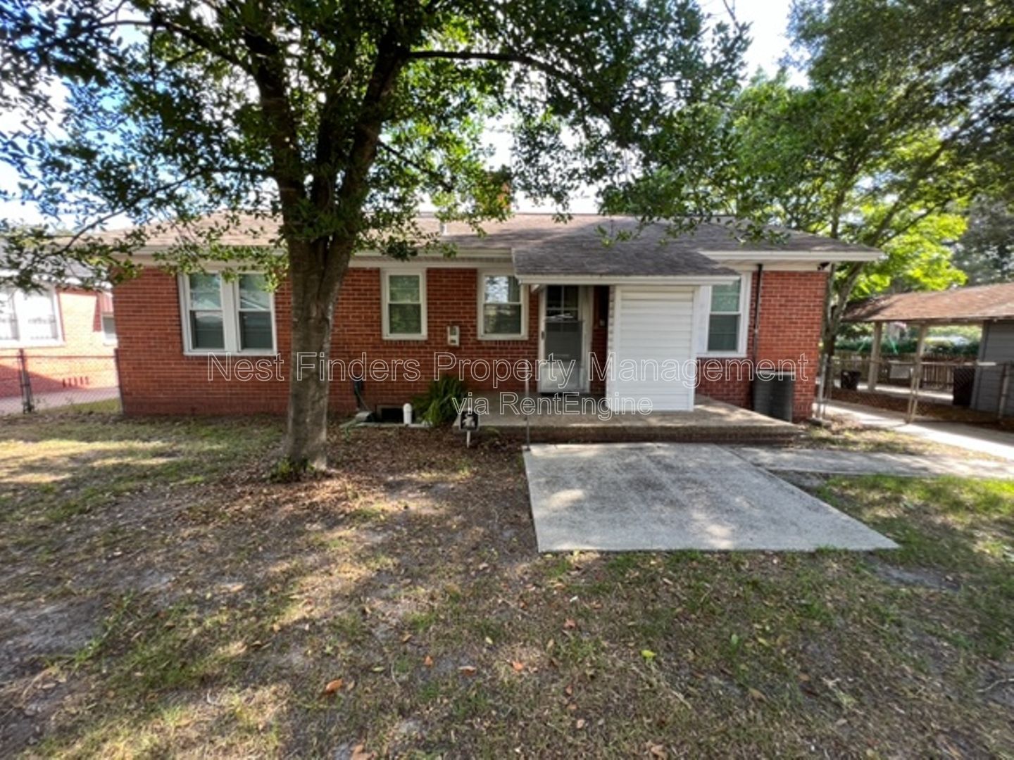 Charming 2-bedroom, 1-bathroom brick home for rent in the desirable Spring Park area. property image
