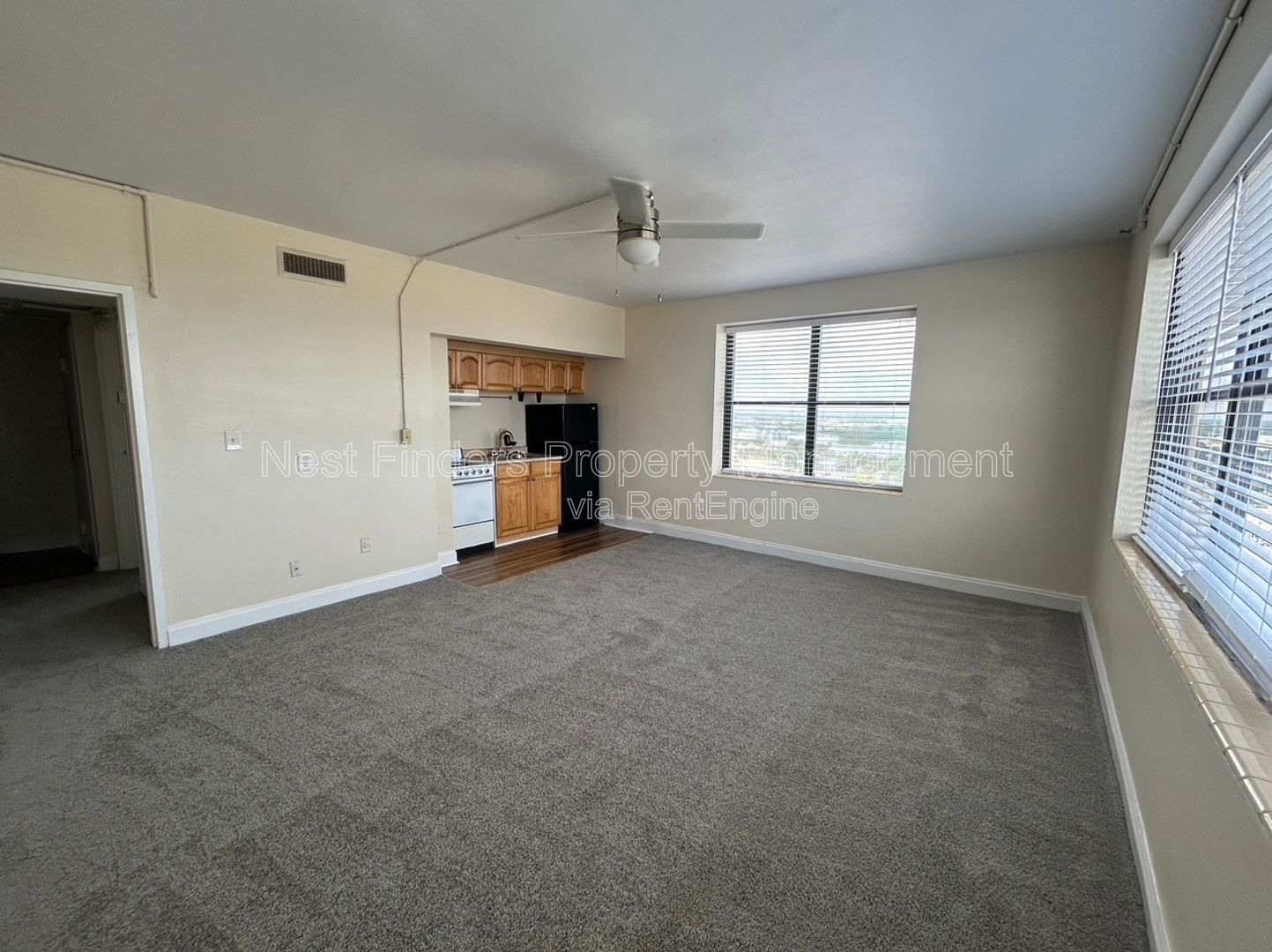 Charming Downtown Studio Apartment for Rent in City Place! property image