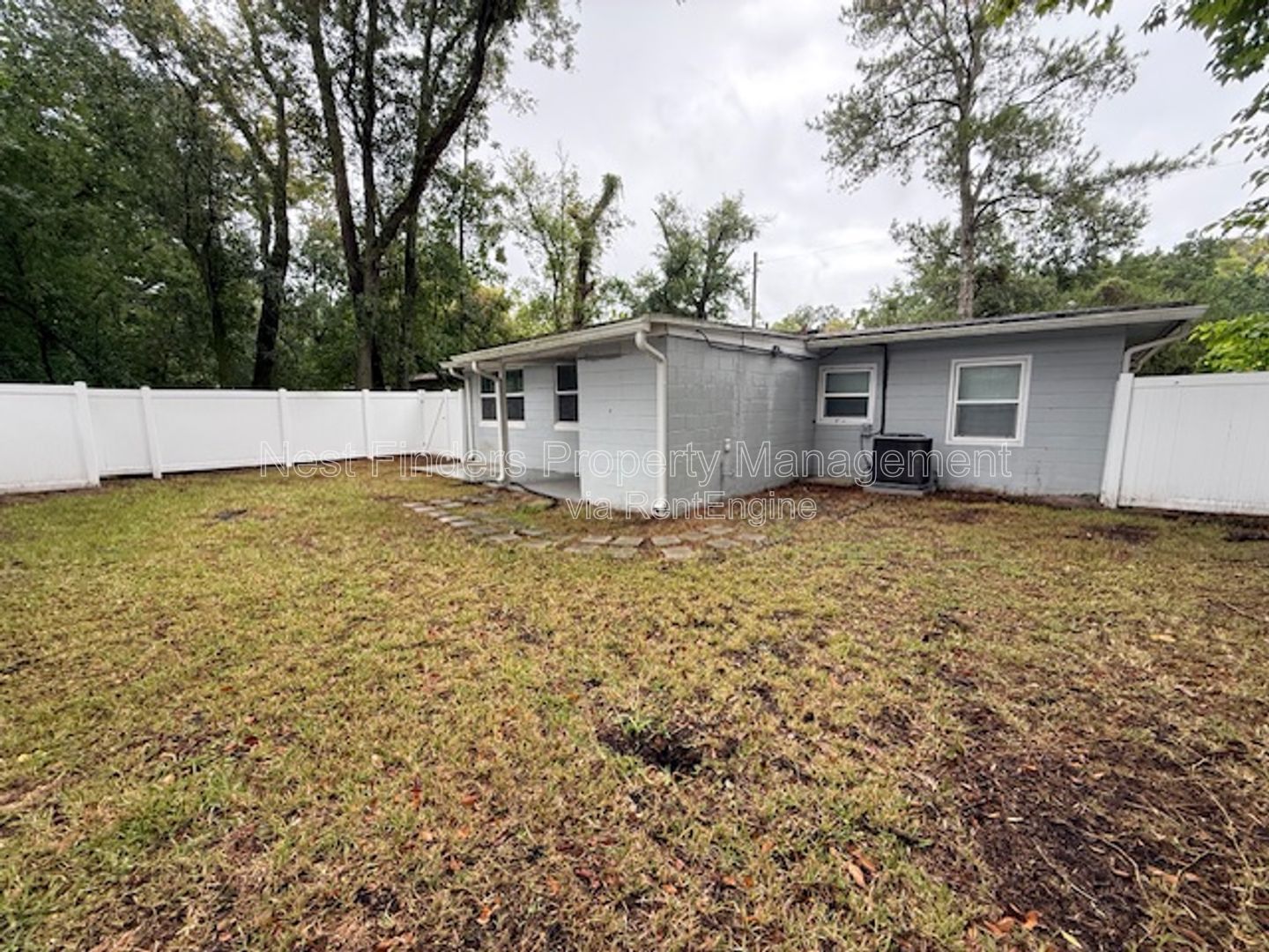 Charming four-bedroom, two-bathroom home for rent in the heart of Riverside! property image