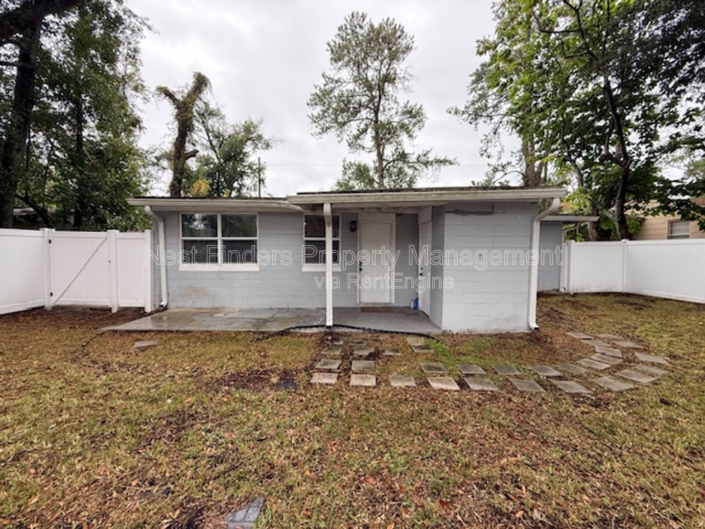 Charming four-bedroom, two-bathroom home for rent in the heart of Riverside! property image