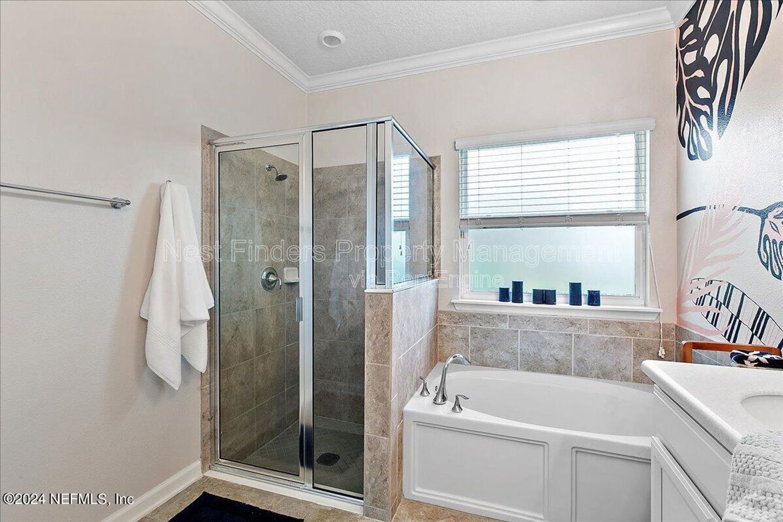 Beautiful 3 bedroom, 2 bathroom home available for rent in the thoughtfully designed community of Shearwater property image