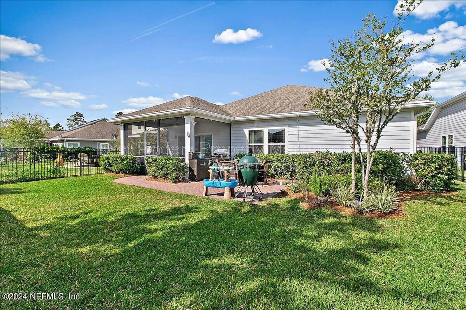 Beautiful 3 bedroom, 2 bathroom home available for rent in the thoughtfully designed community of Shearwater property image