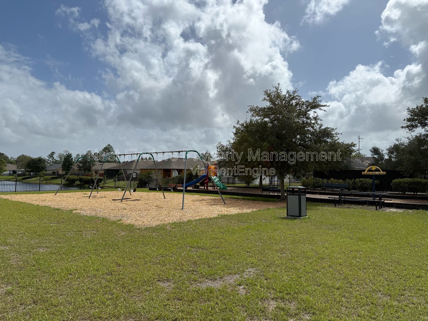 Spacious 4-Bedroom Home in Magnolia Glen! property image