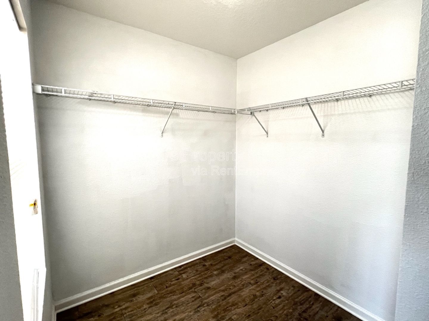 Beautiful 3-bedroom, 2.5-bathroom residence offering nearly 1,600 square feet of comfortable living space property image