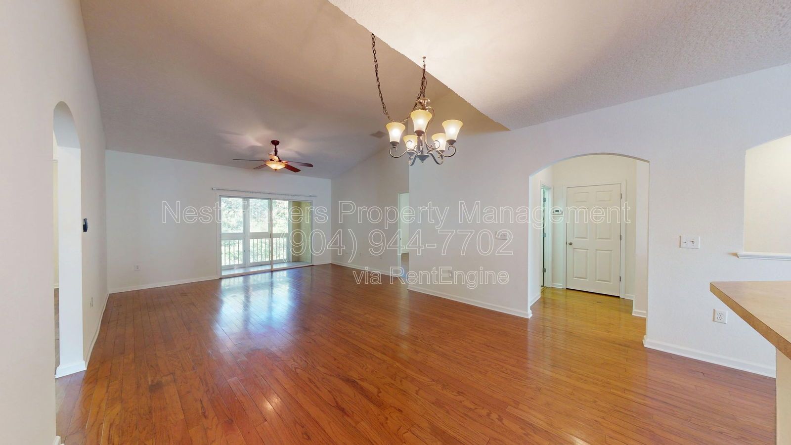 Beautiful 3-Bedroom Townhome in The Cottages at Greenland! property image