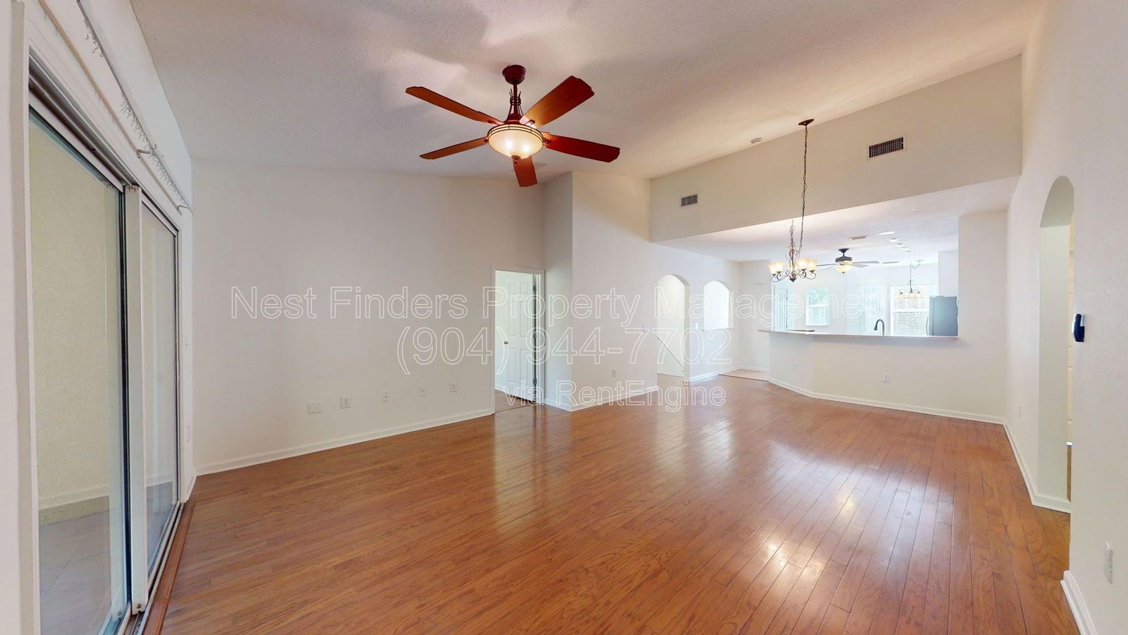 Beautiful 3-Bedroom Townhome in The Cottages at Greenland! property image