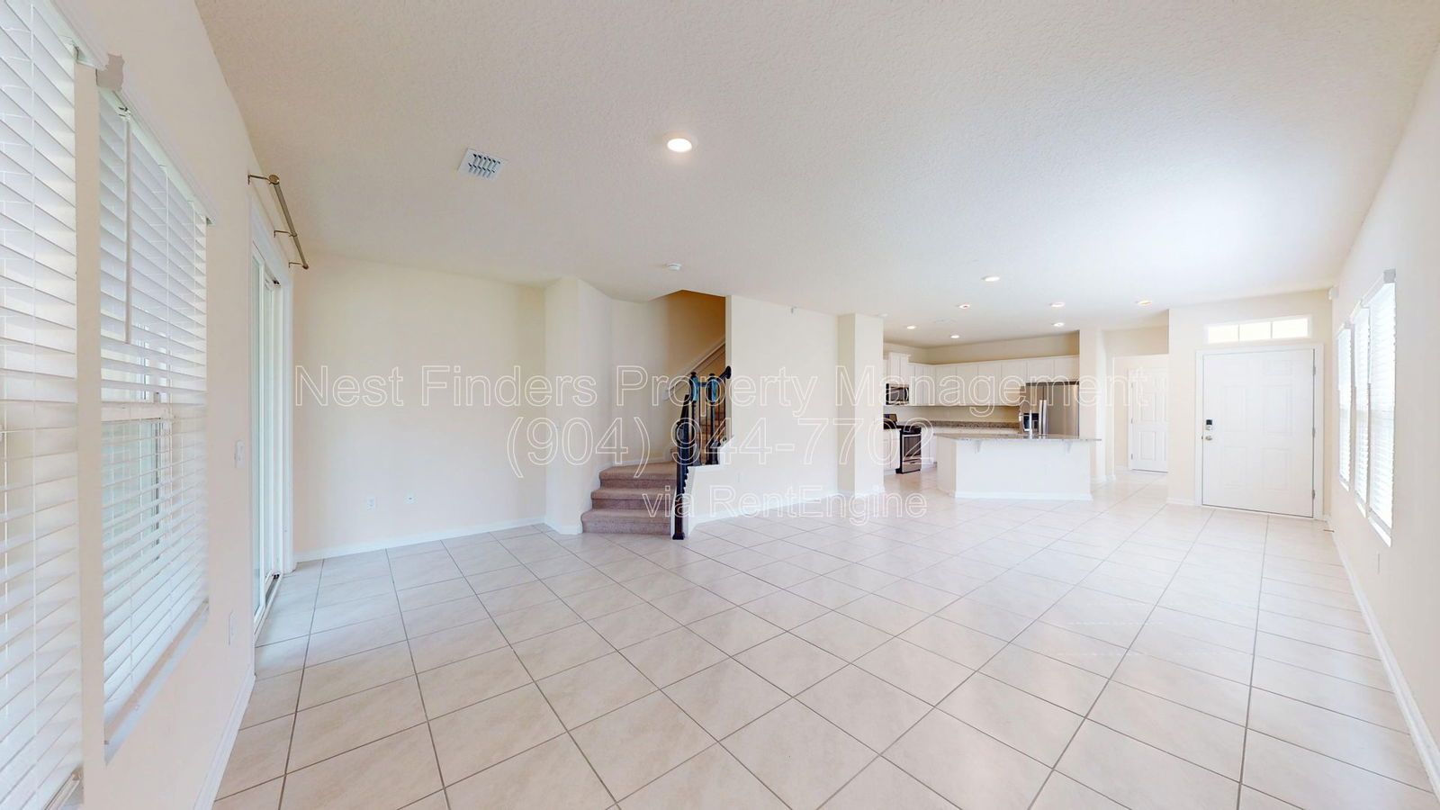 Spacious End-Unit Townhome in Waterford Lakes! property image