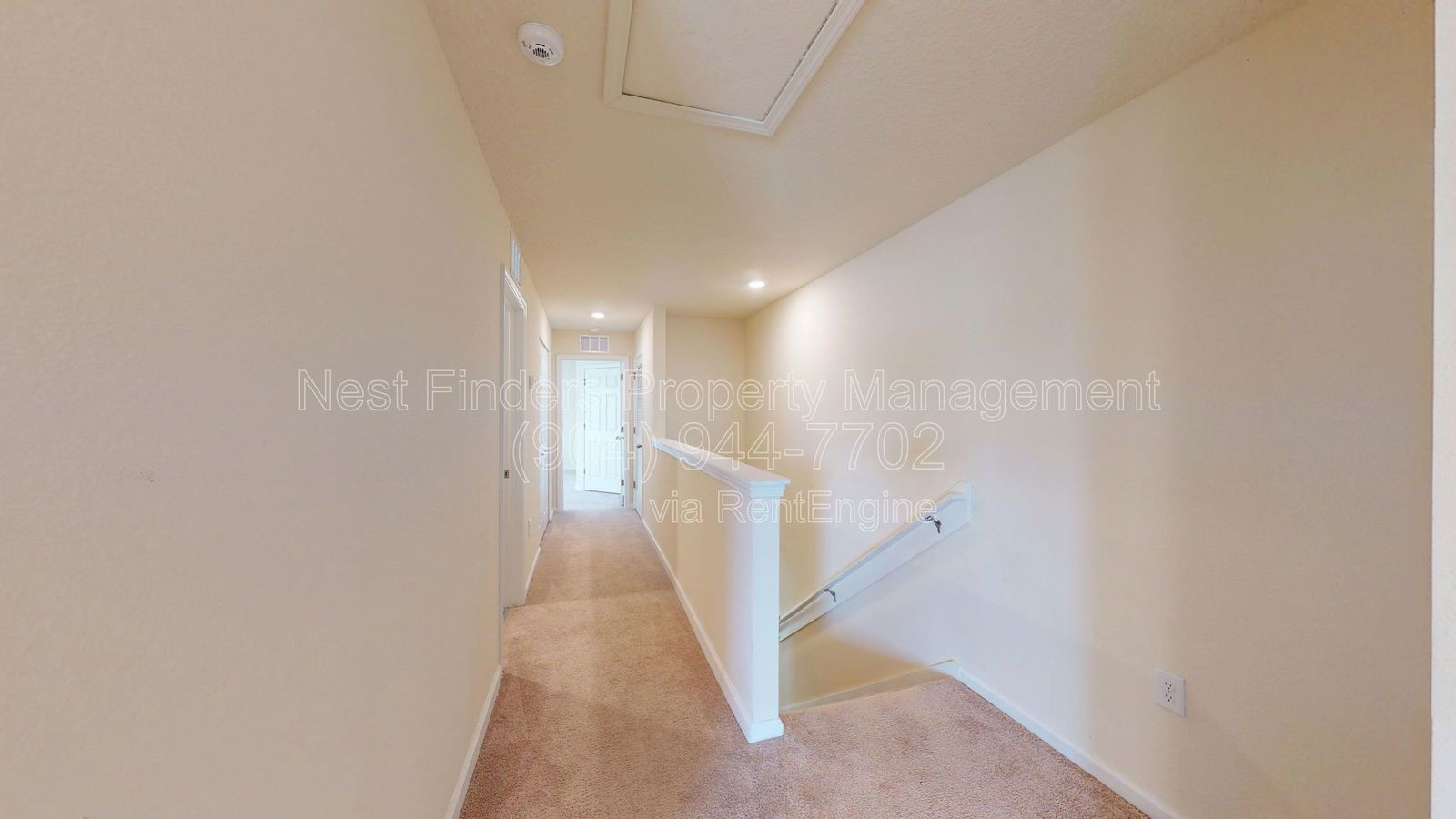 Spacious End-Unit Townhome in Waterford Lakes! property image