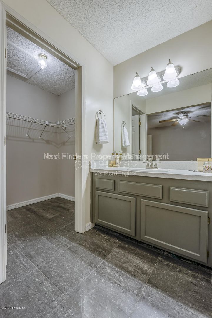 Lovely 3-bedroom, 2-bath home located right off Kernan Blvd property image