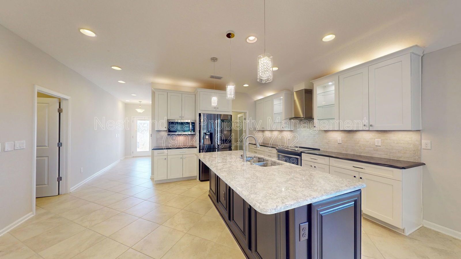 Stunning 4 Bedroom Home in Bartram Park Preserve! property image