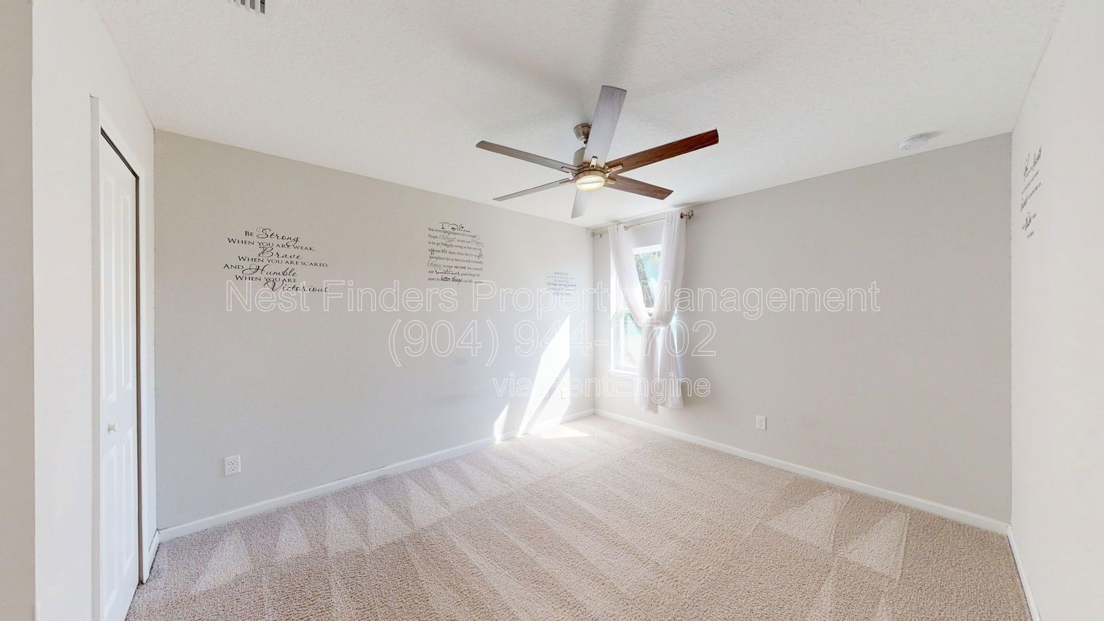 Stunning 4 Bedroom Home in Bartram Park Preserve! property image