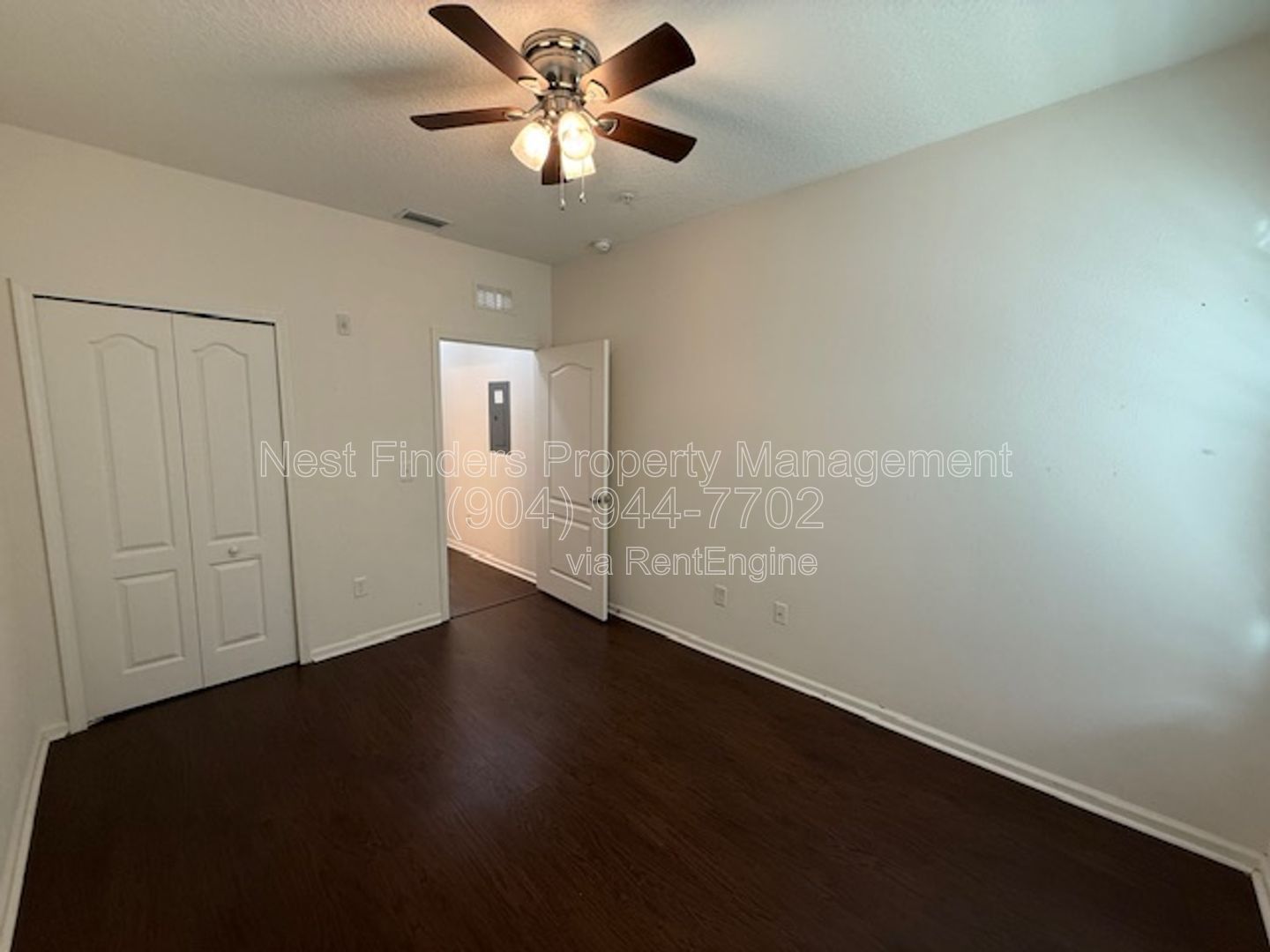 Beautiful and spacious 2-bedroom, 2-bathroom condo available for rent in the desirable Summer Key community! property image