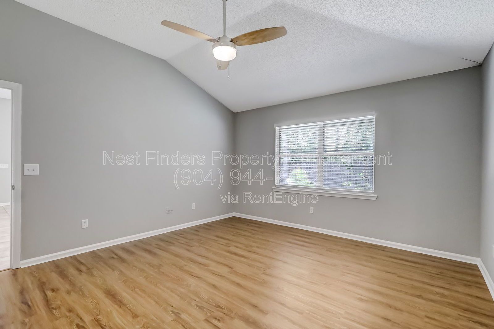 Lovely 3-bedroom, 2-bathroom home located in the desirable Hideaway Woods community property image