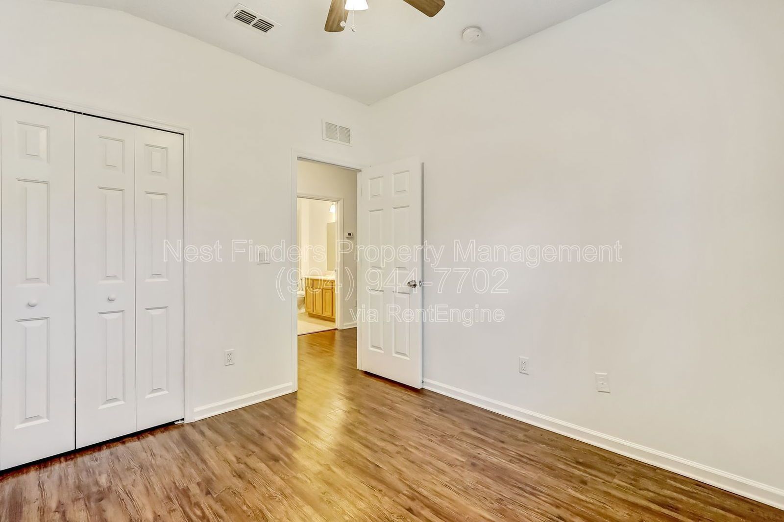 Spacious 5 bedroom, 3 bathroom home for rent in Walden Chase! property image