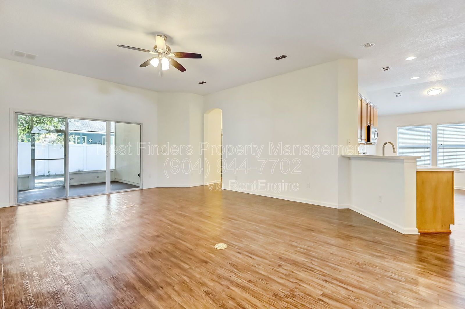 Spacious 5 bedroom, 3 bathroom home for rent in Walden Chase! property image