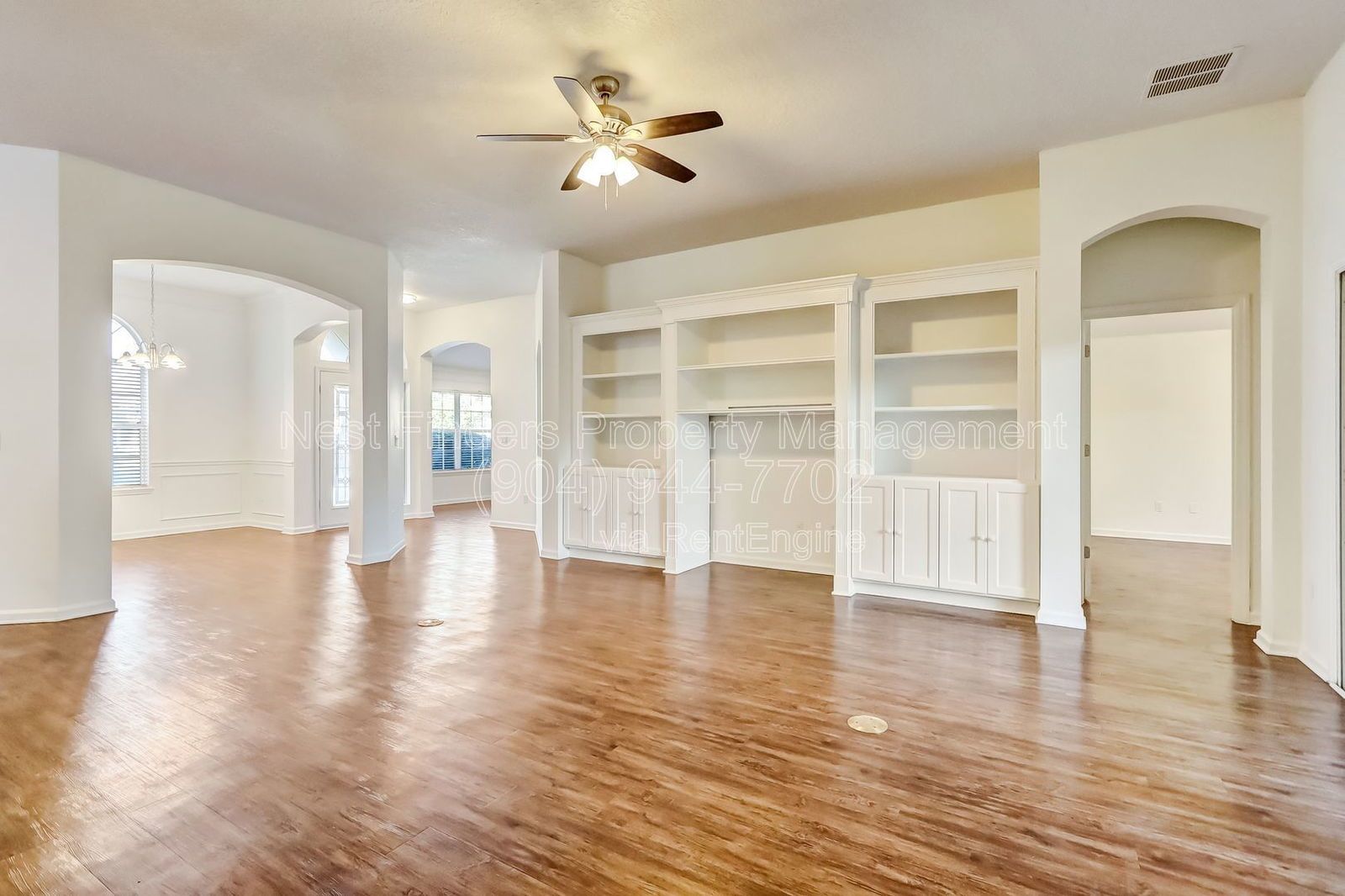 Spacious 5 bedroom, 3 bathroom home for rent in Walden Chase! property image