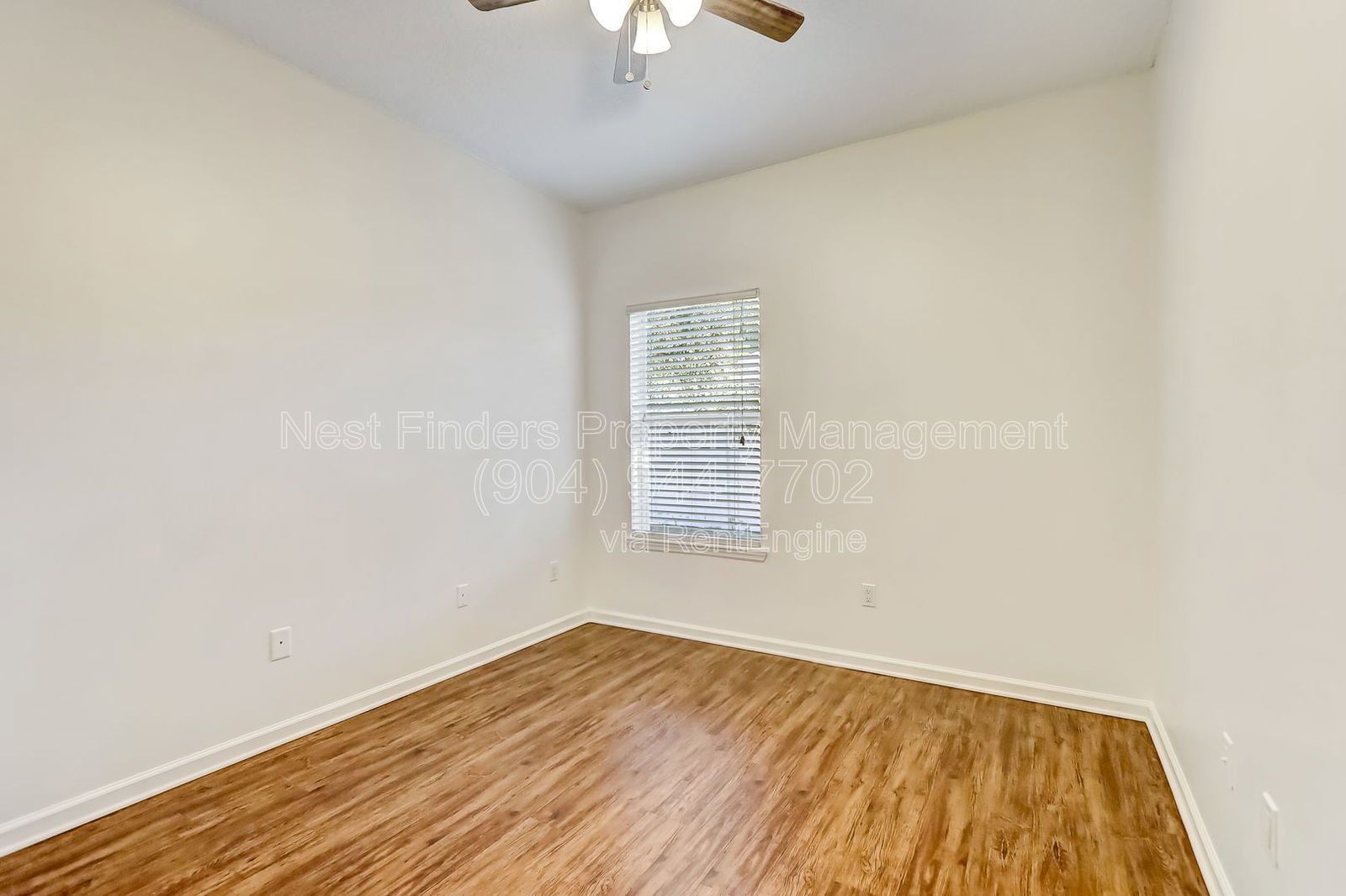 Spacious 5 bedroom, 3 bathroom home for rent in Walden Chase! property image