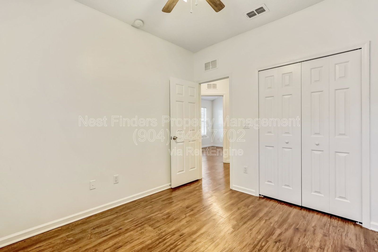 Spacious 5 bedroom, 3 bathroom home for rent in Walden Chase! property image