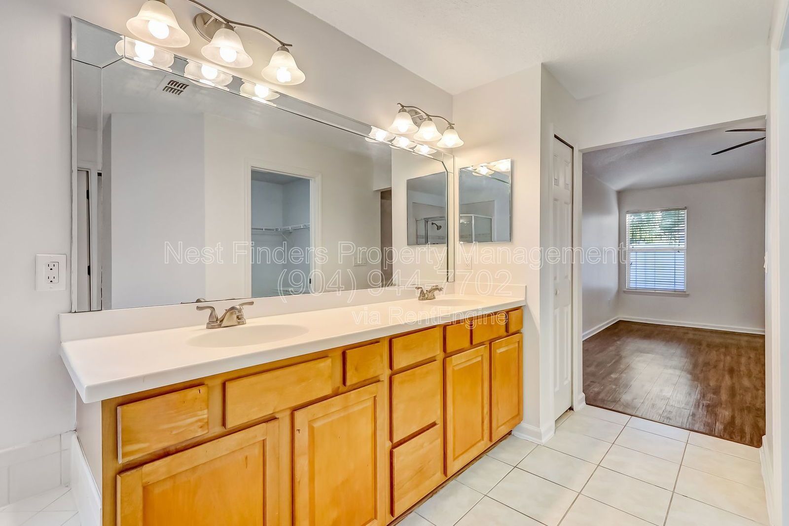 Spacious 5 bedroom, 3 bathroom home for rent in Walden Chase! property image