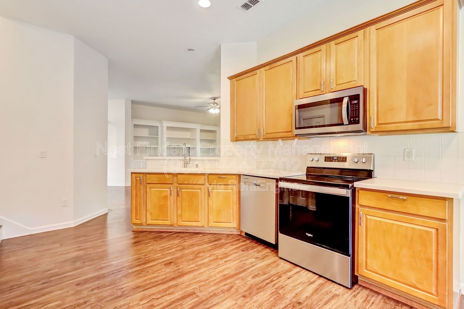 Spacious 5 bedroom, 3 bathroom home for rent in Walden Chase! property image