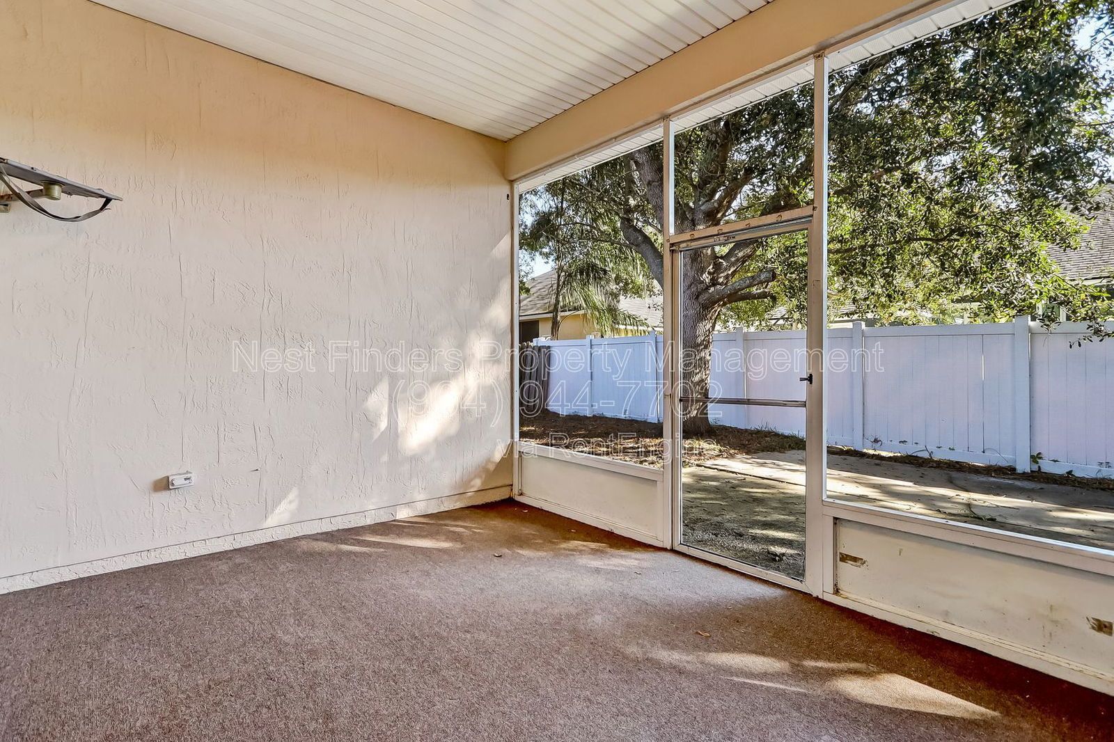 Spacious 5 bedroom, 3 bathroom home for rent in Walden Chase! property image