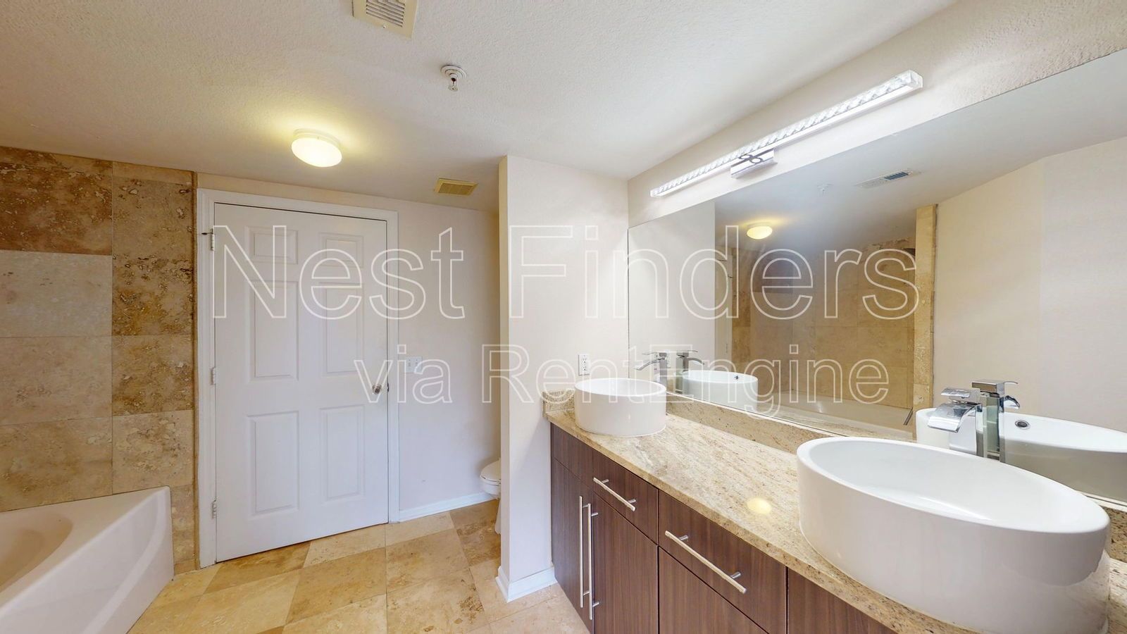 Completely REMODELED 3 bedroom with loft! property image