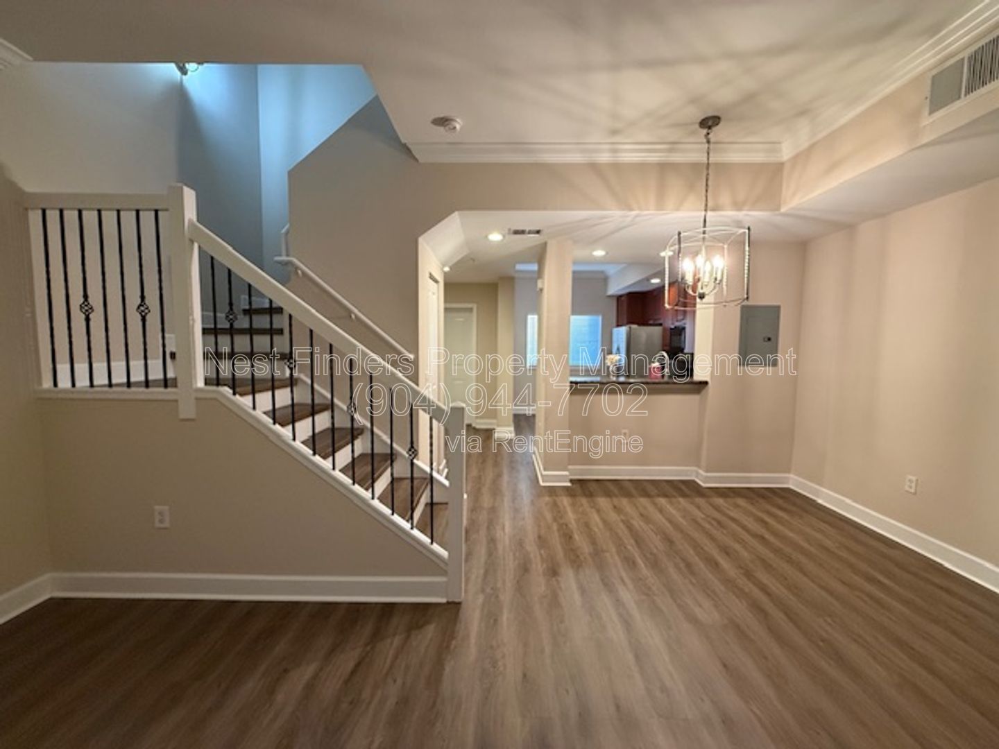 Beautifully Updated Townhome in Guard-Gated Il Villagio! property image