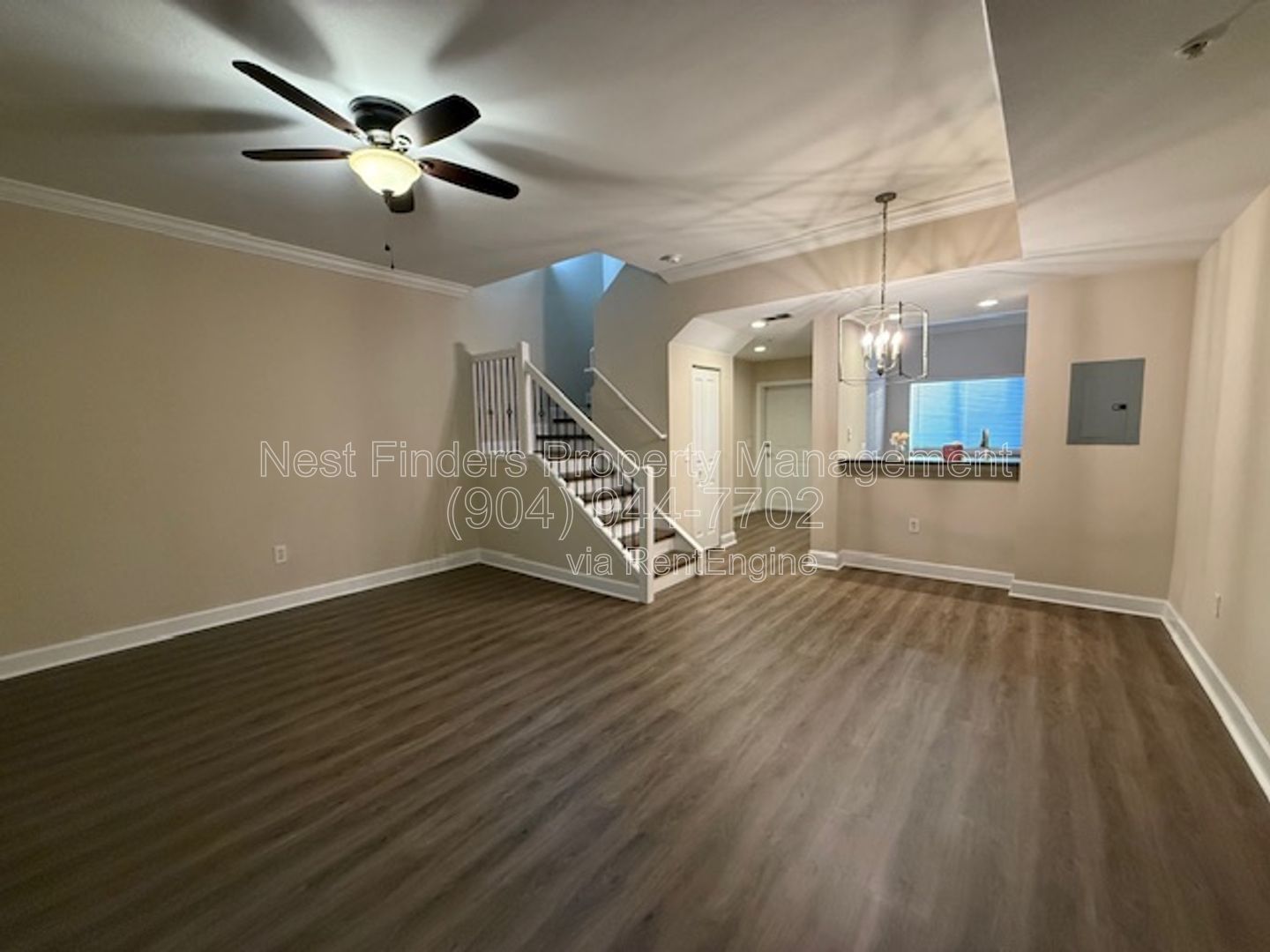 Beautifully Updated Townhome in Guard-Gated Il Villagio! property image