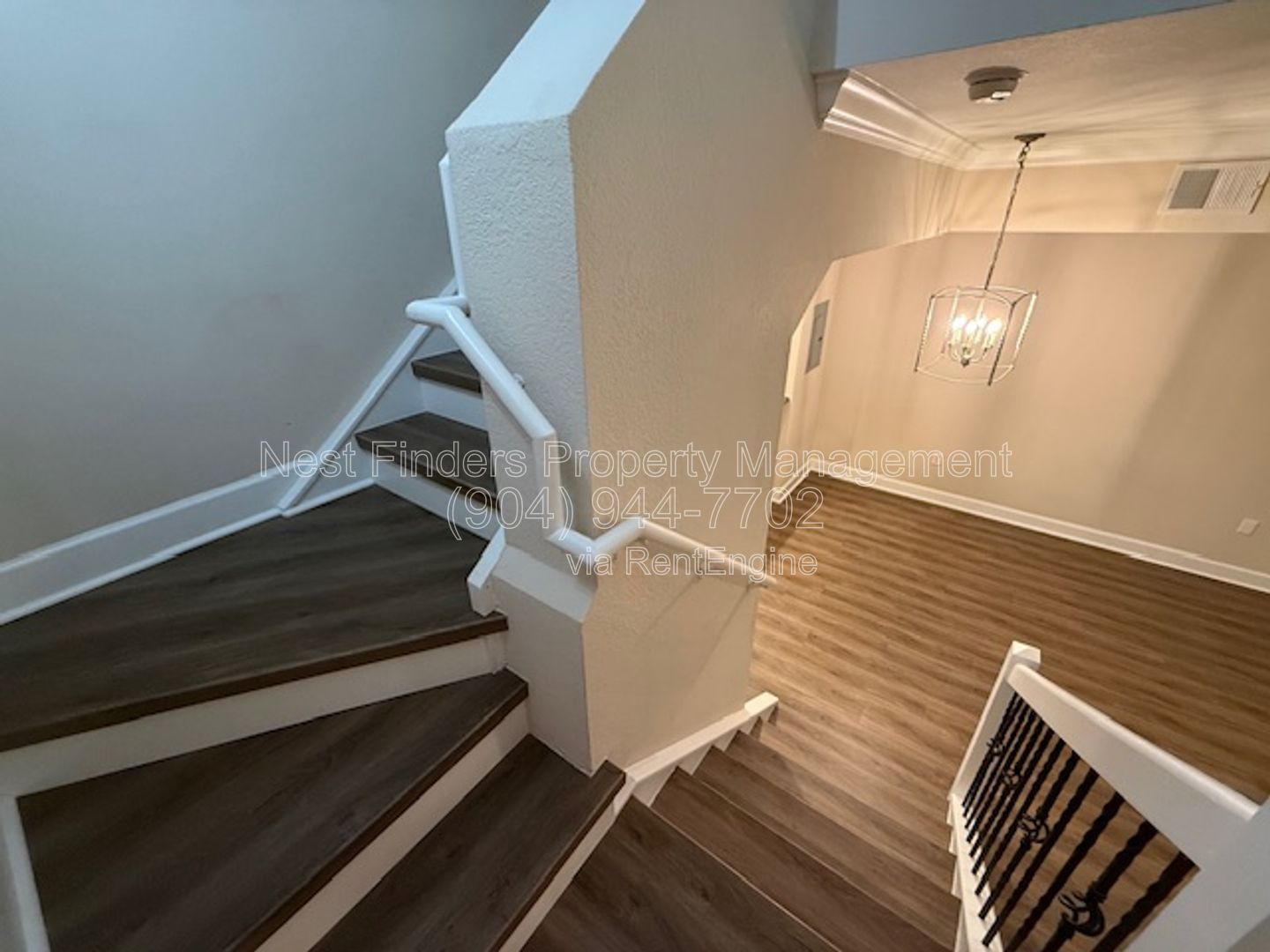 Beautifully Updated Townhome in Guard-Gated Il Villagio! property image