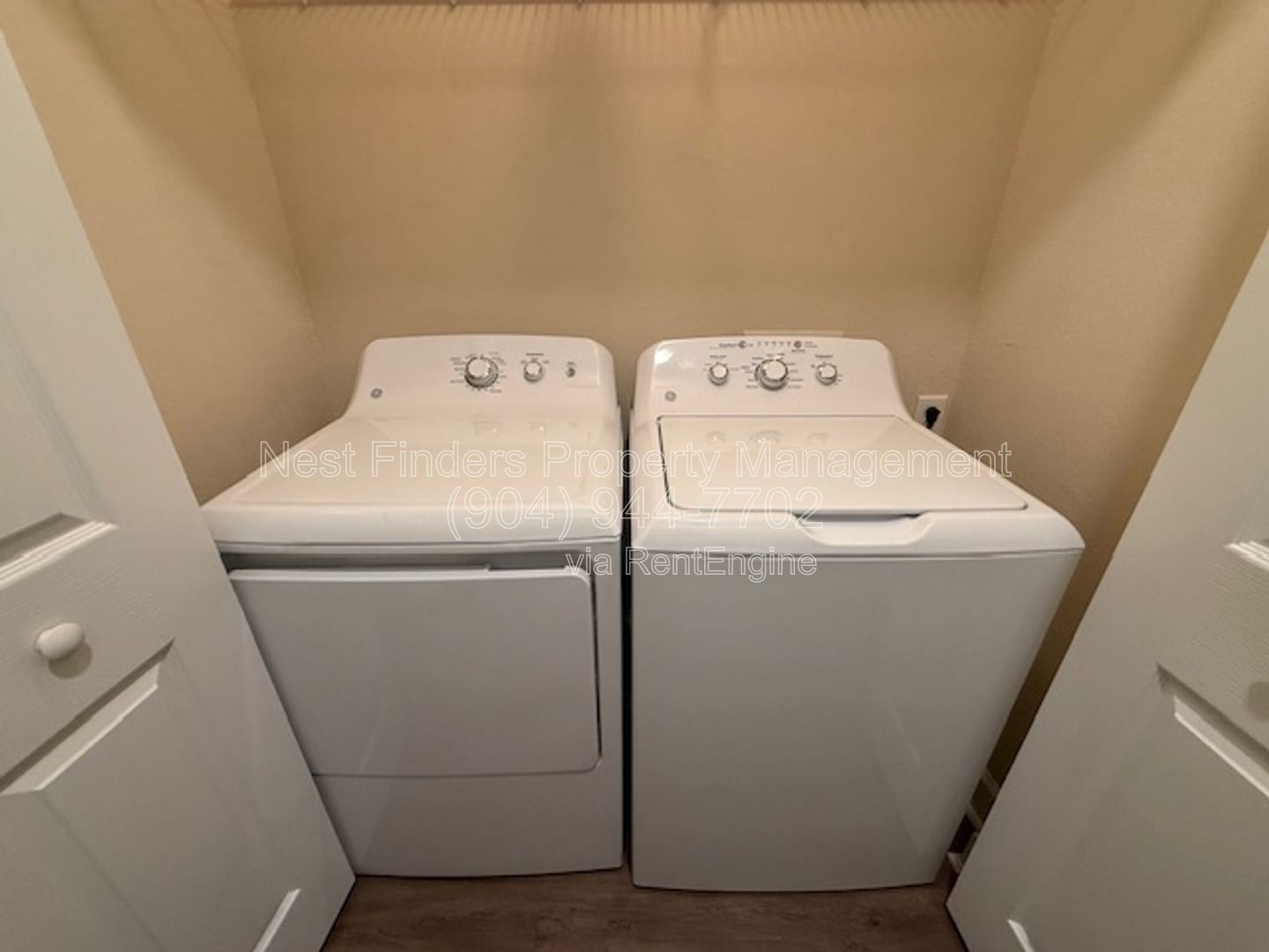 Beautifully Updated Townhome in Guard-Gated Il Villagio! property image