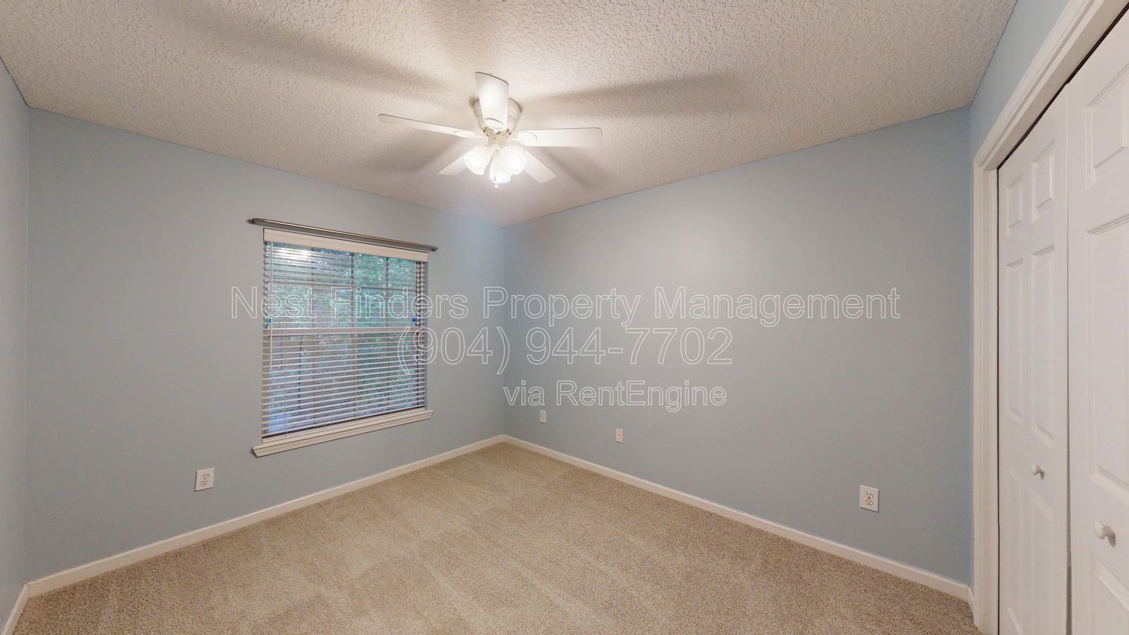 Beautiful 5 Bedroom Pool Home in Village Green, St. Johns County! property image