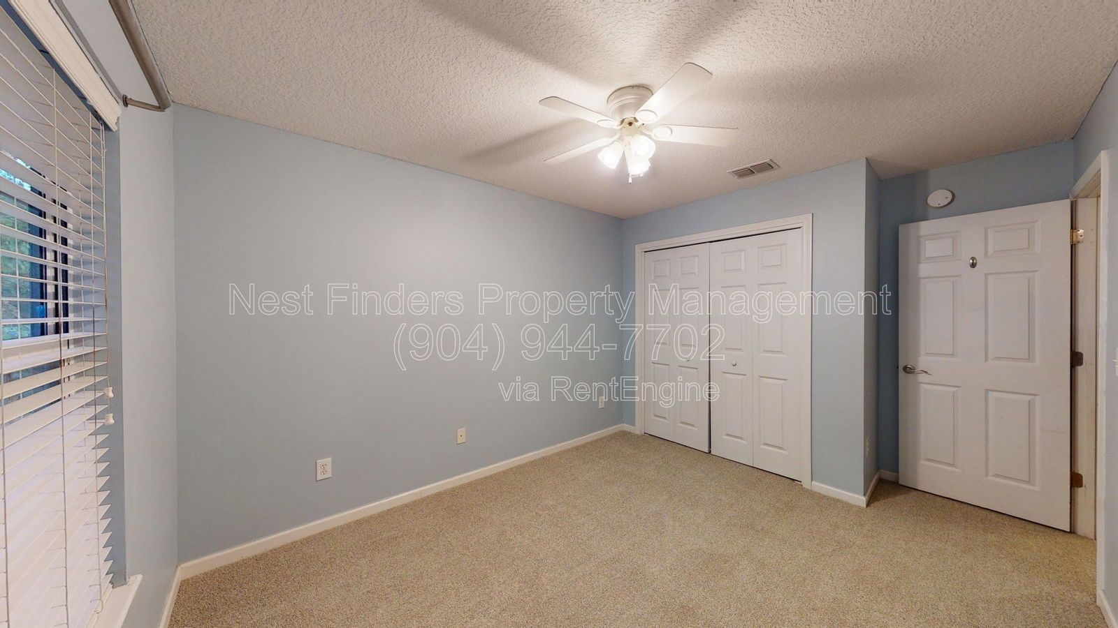 Beautiful 5 Bedroom Pool Home in Village Green, St. Johns County! property image