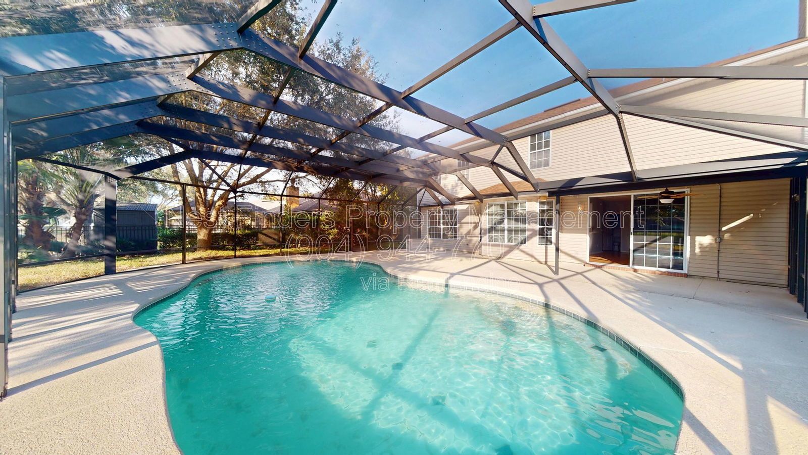Beautiful 5 Bedroom Pool Home in Village Green, St. Johns County! property image