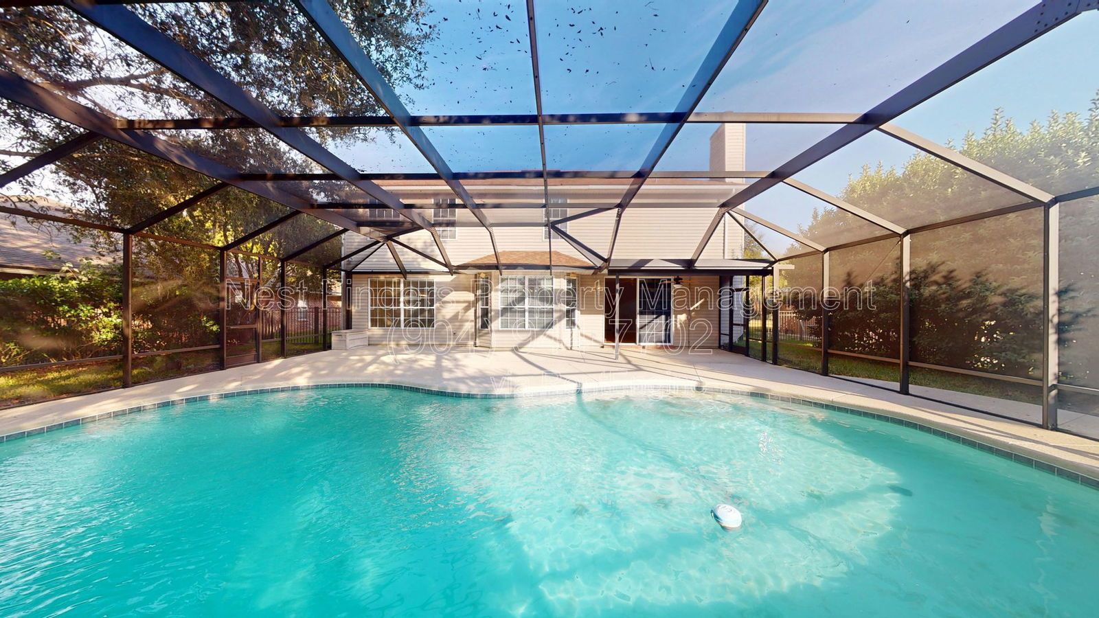 Beautiful 5 Bedroom Pool Home in Village Green, St. Johns County! property image