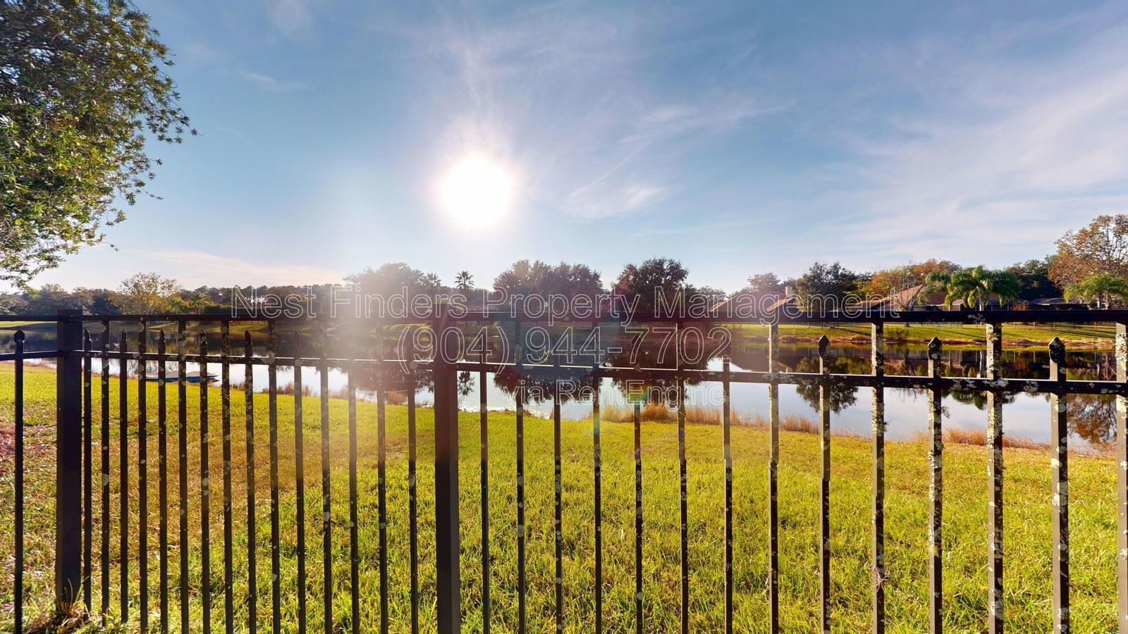 Beautiful 5 Bedroom Pool Home in Village Green, St. Johns County! property image