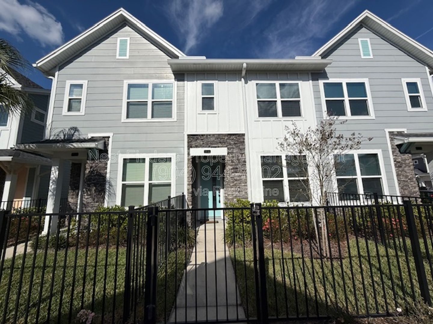Stunning 2 bedroom townhome in eTown for rent! property image