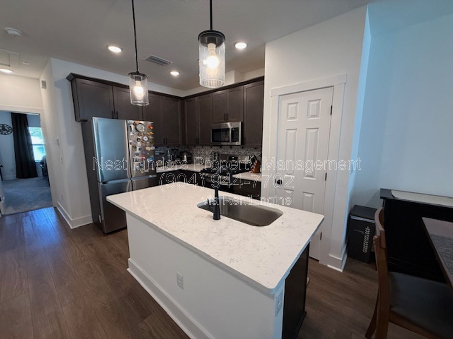 Stunning 2 bedroom townhome in eTown for rent! property image