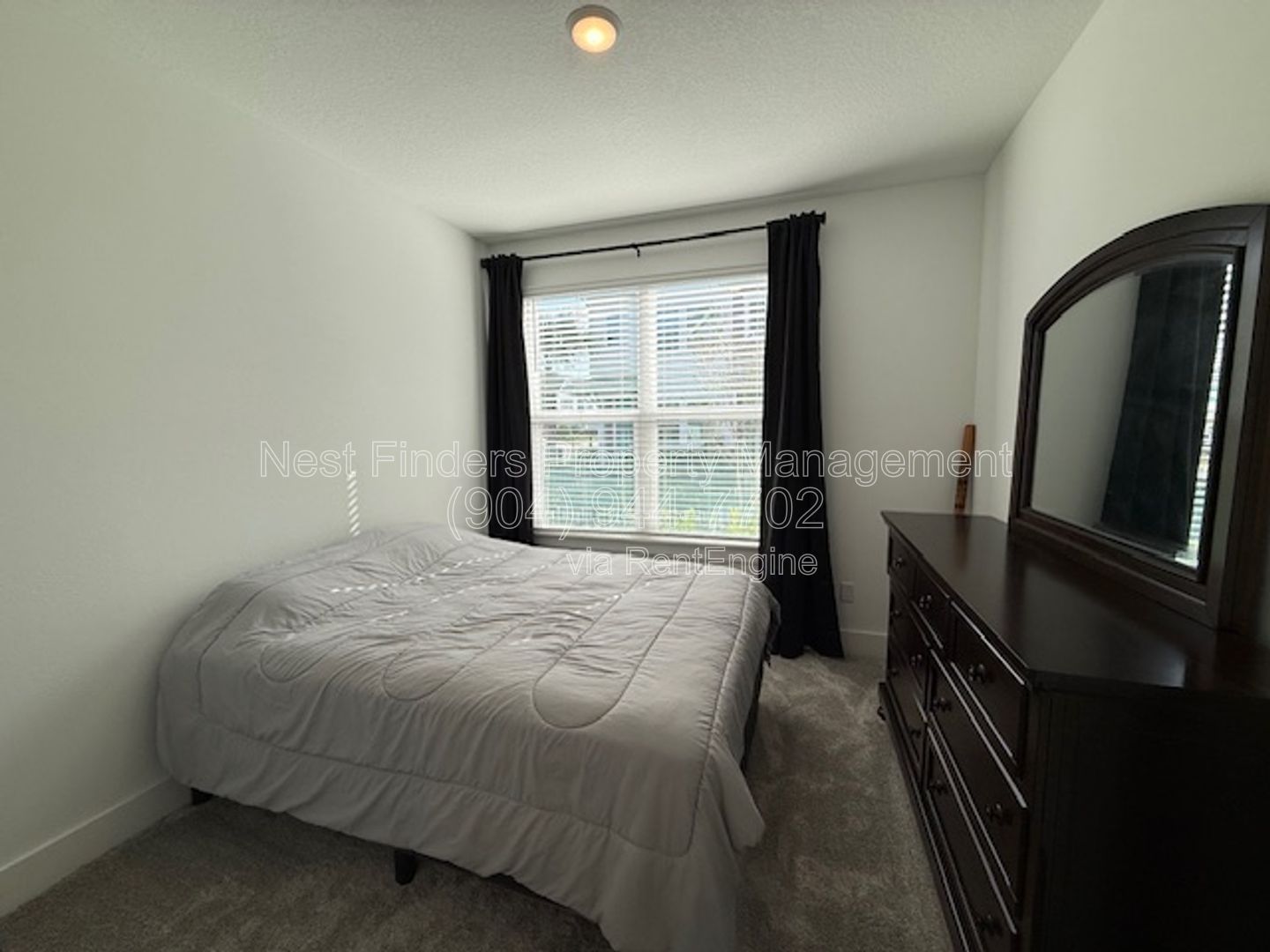 Stunning 2 bedroom townhome in eTown for rent! property image