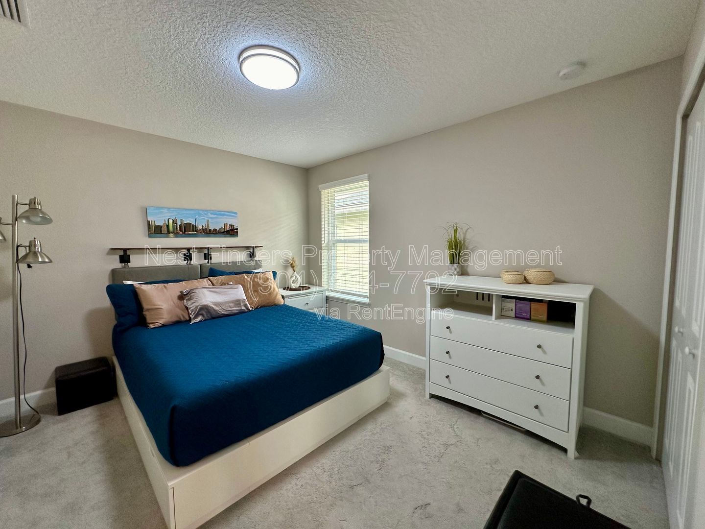 Energy-efficient, Lake-view Home in Kettering at eTown! property image