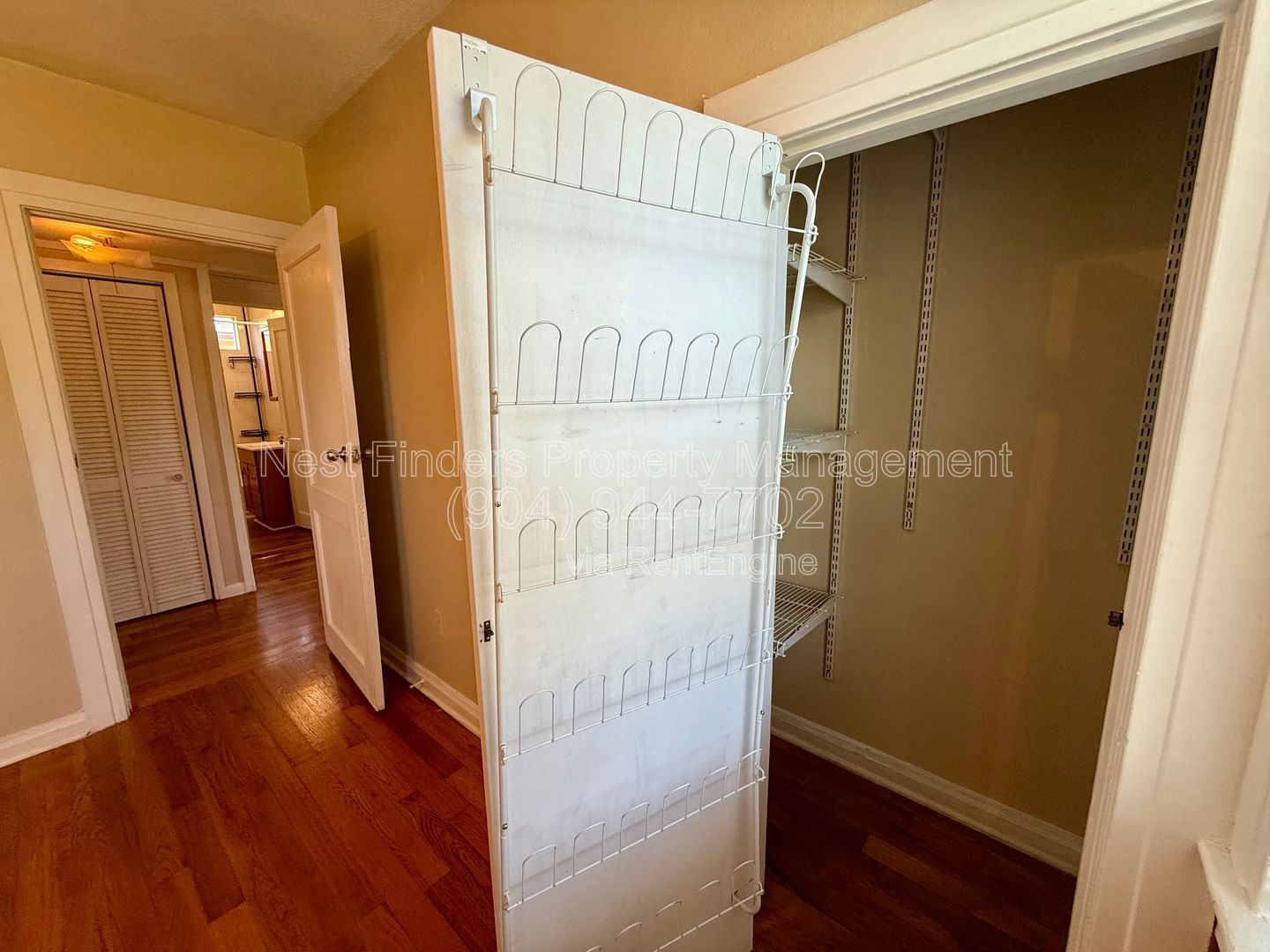 Enjoy historic Murray Hill living in this charming 3-bedroom, 1-bath home! property image