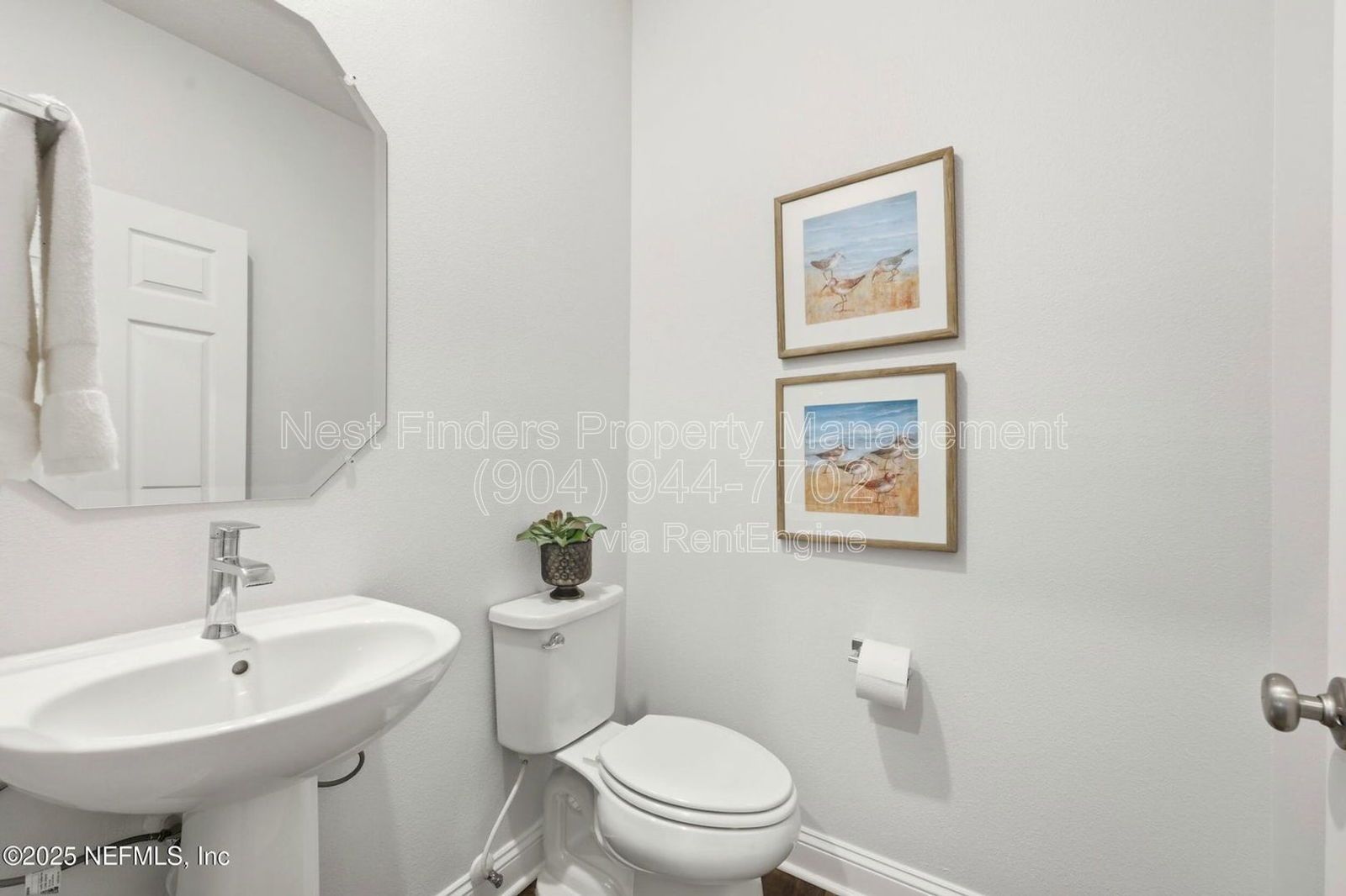 Beautiful and spacious 3-bedroom, 2.5-bathroom home with a loft available for rent in the desirable Brookside Preserve community! property image