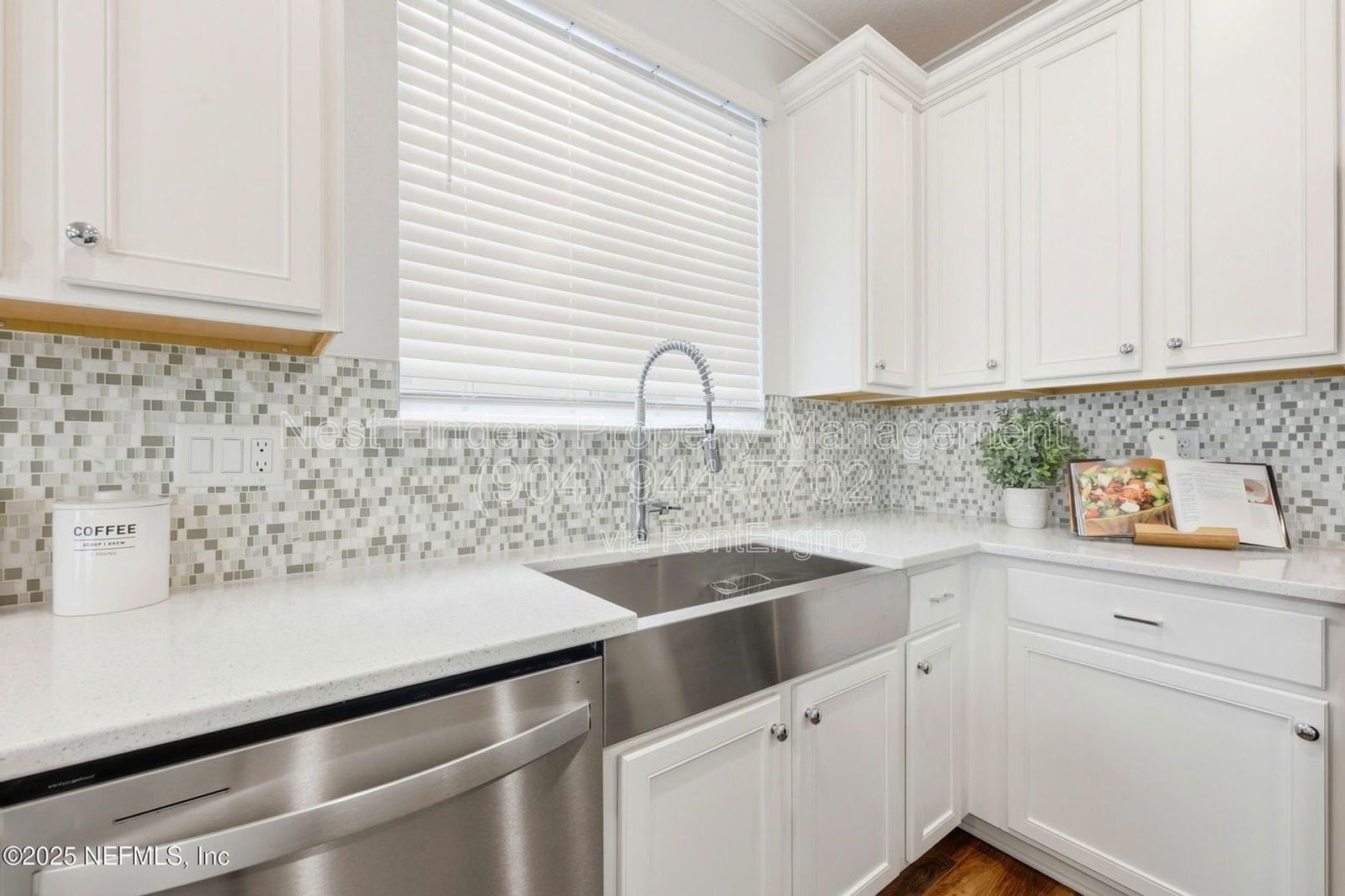 Beautiful and spacious 3-bedroom, 2.5-bathroom home with a loft available for rent in the desirable Brookside Preserve community! property image