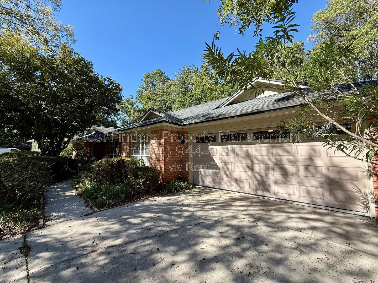 Beautifully maintained all-brick 4BR/2BA home in the heart of Mandarin! property image