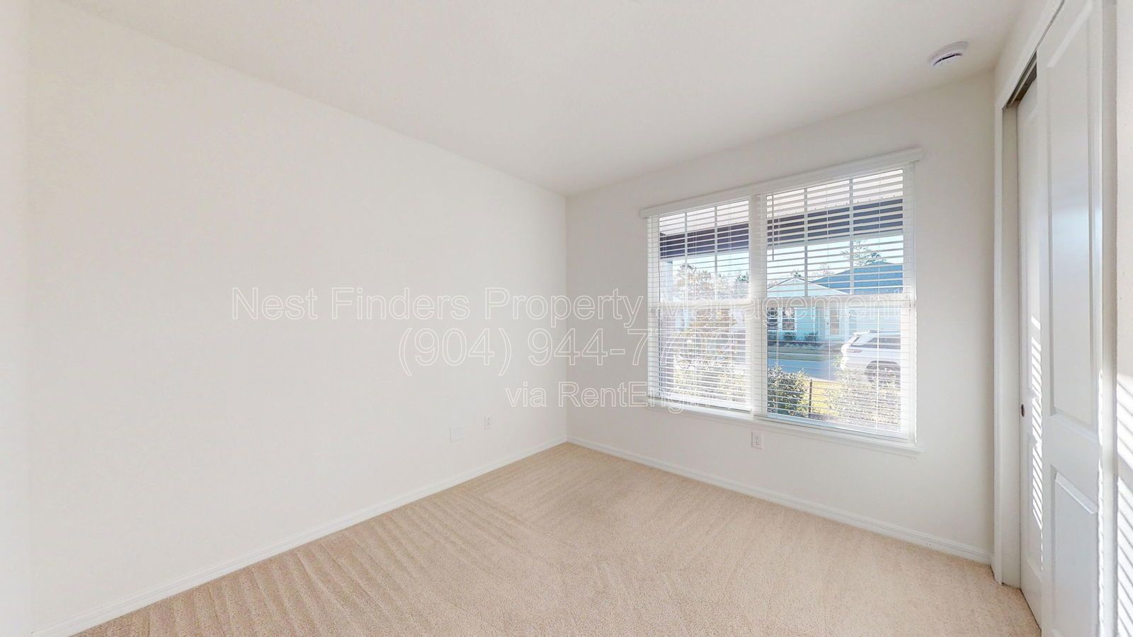 Like-new 4 bedroom, 2 bathroom home in Saint Johns features a coastal-style exterior! property image