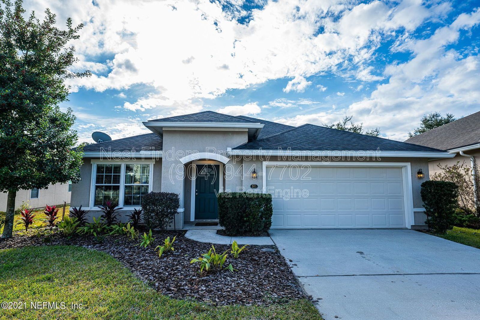 Waterfront home in desirable Waterleaf neighborhood with a great clubhouse pool and park! property image