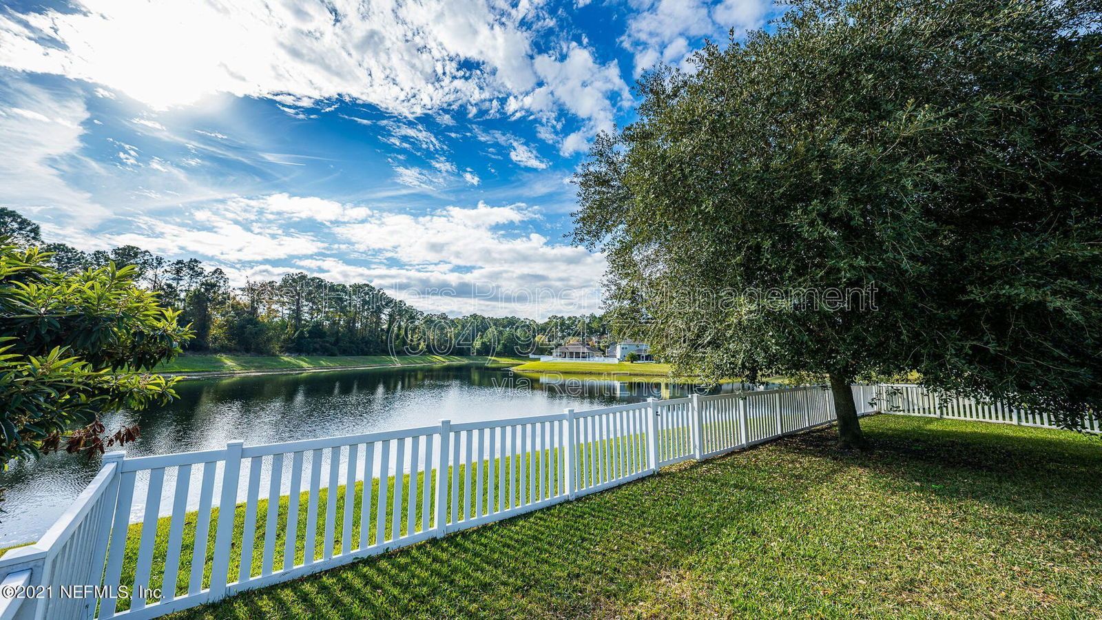 Waterfront home in desirable Waterleaf neighborhood with a great clubhouse pool and park! property image